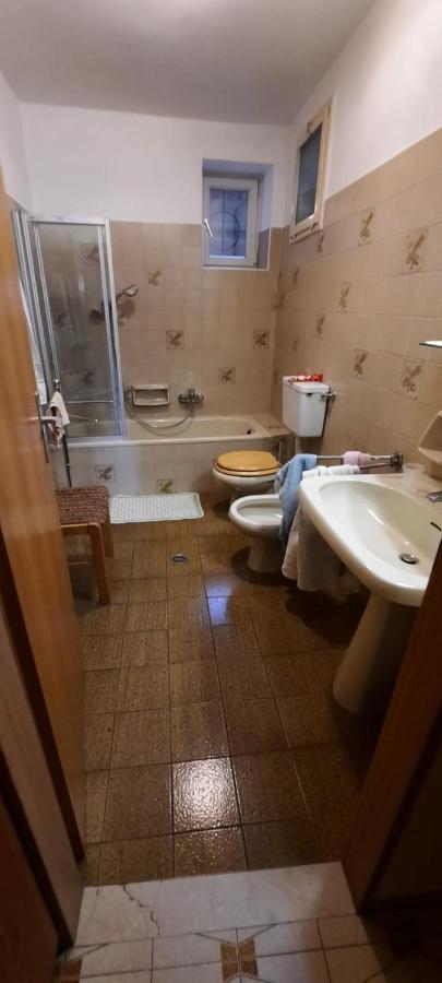 Hof Am Brunnen Apartment Корнаяно Екстериор снимка