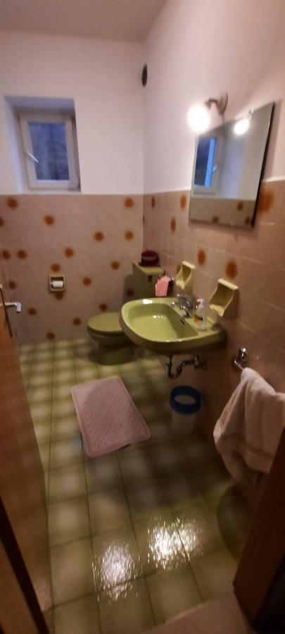 Hof Am Brunnen Apartment Корнаяно Екстериор снимка